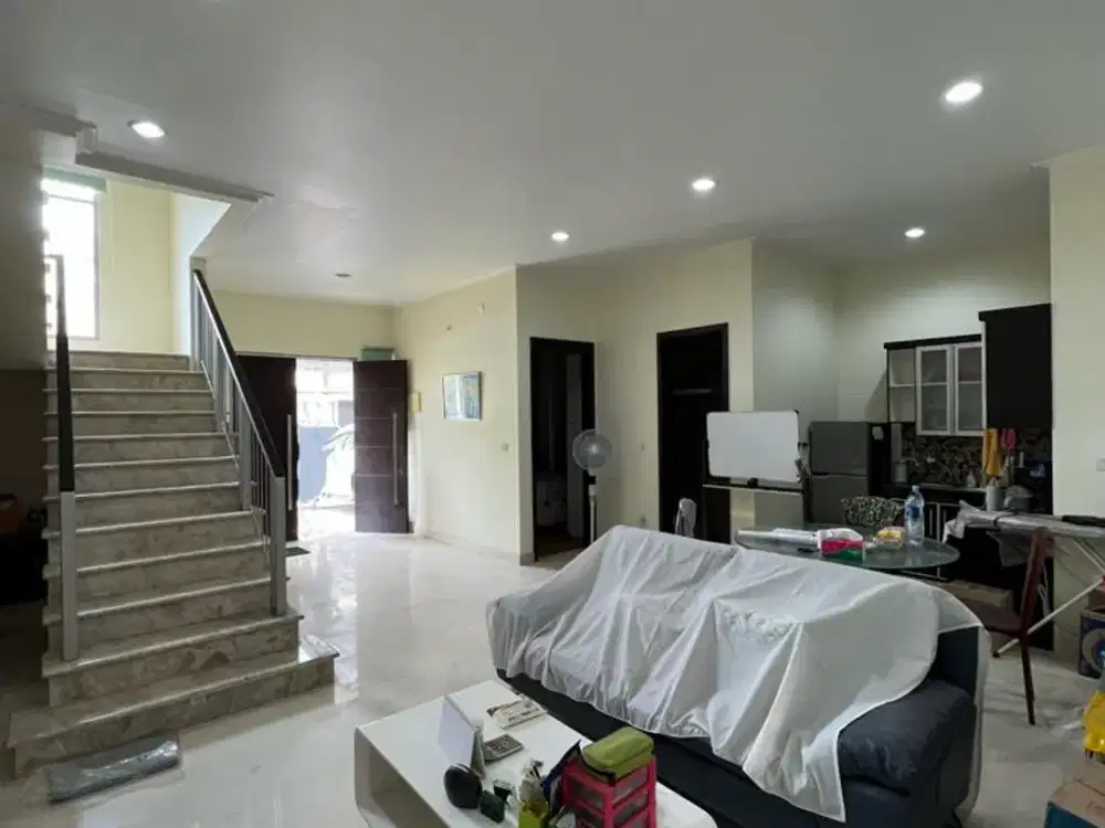 Dijual Rumah Golf Island PIK Furnish Uk120m² at Jakarta Utara