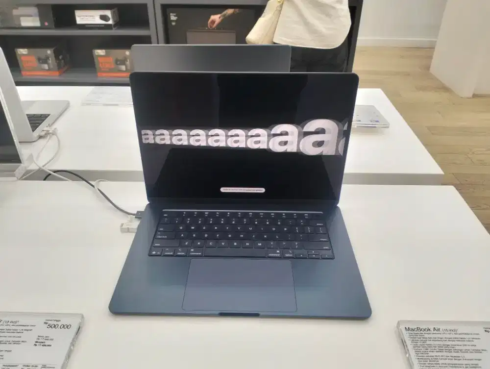 Credit Macbook Air M4 15 Inch 16GB 256GN cicilan bunga mulai 0%