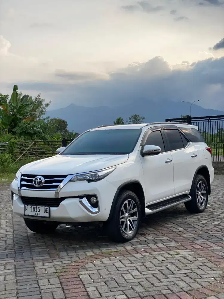 VRZ Diesel Matic 2016 AT Toyota Fortuner Solar