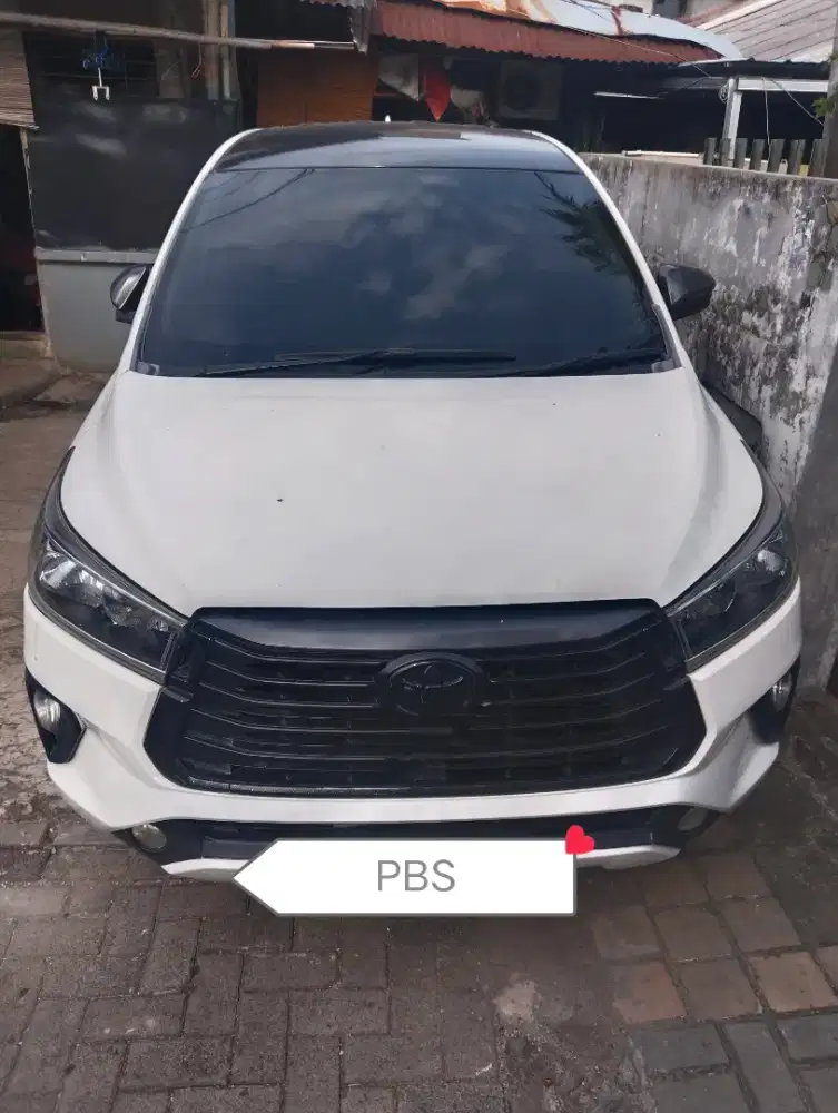 Toyota Innova G MT Dsl 2.4