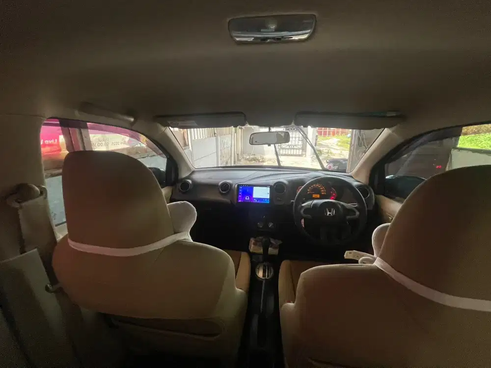 Brio 2014 matic-Bensin