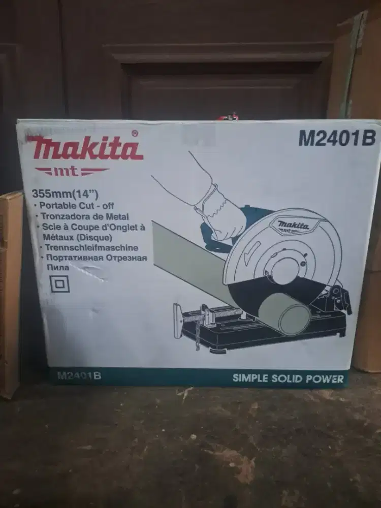 Mesin cutting makita