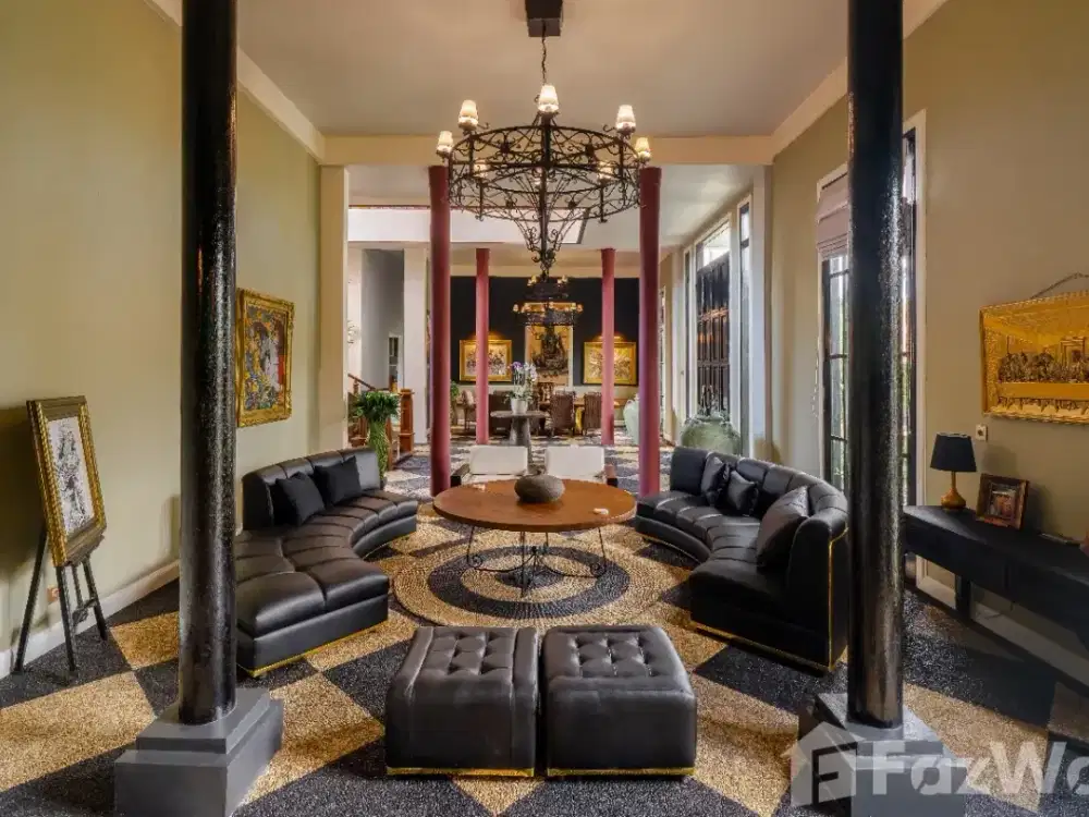 5 Bedroom Villa for sale in Mengwi, Bali