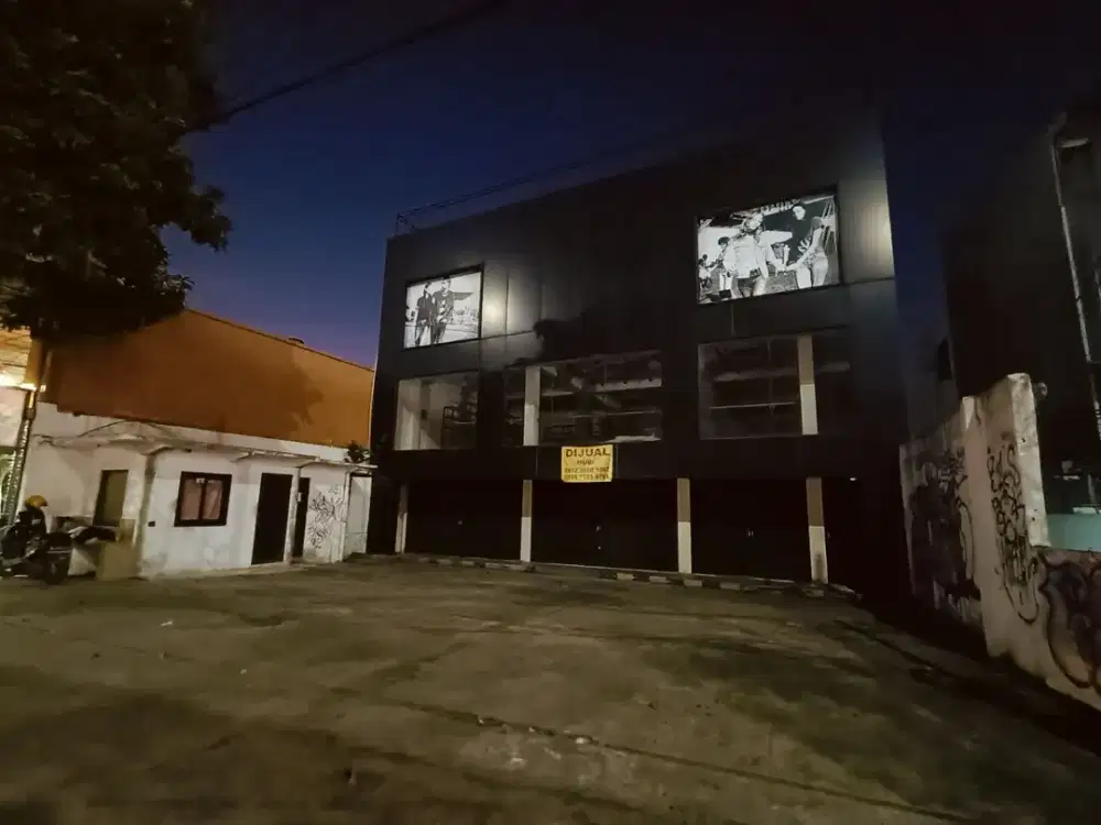 HARGA DIBAWAH PASAR Ruko Strategis Pusat Kota Bekasi JAMINAN UNTUNG