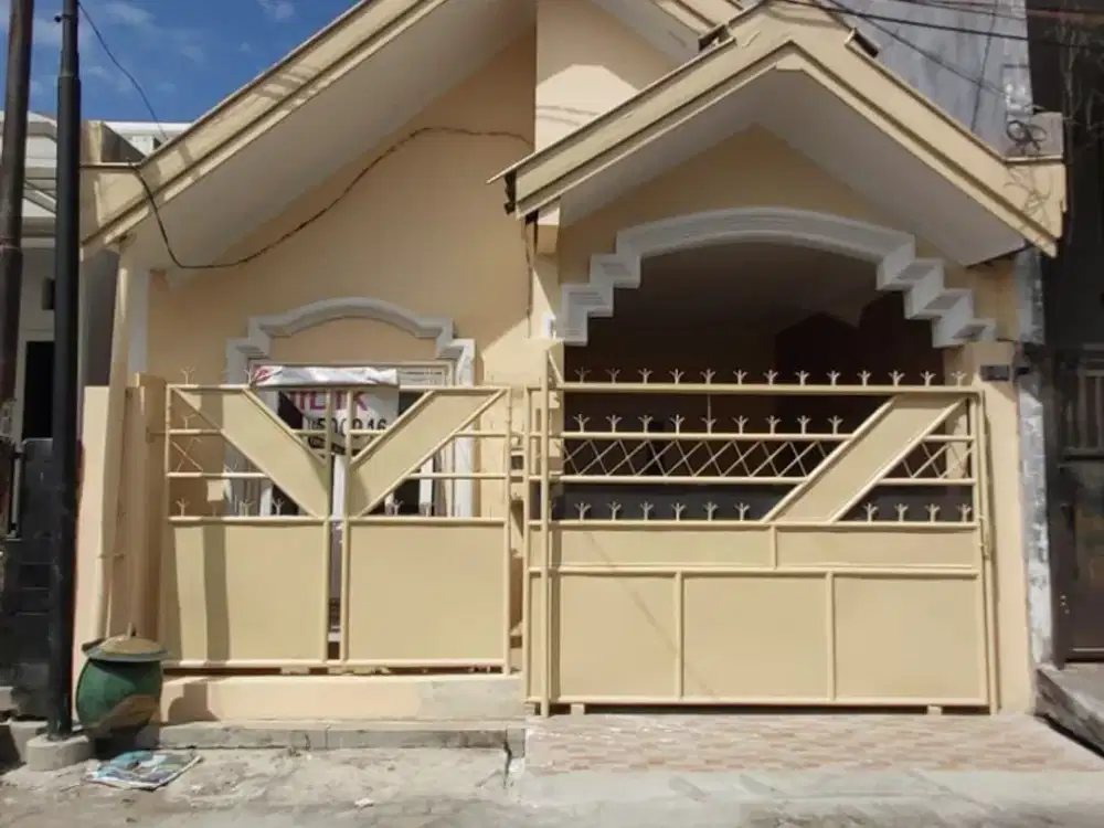 Dijual Rumah 1 1/2 Lantai Semolowaru Elok Surabaya Timur