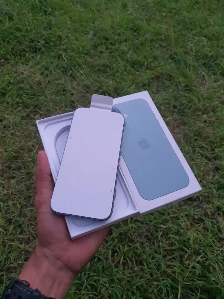 IPhone 16 128 GB IBOX LIKE NEW