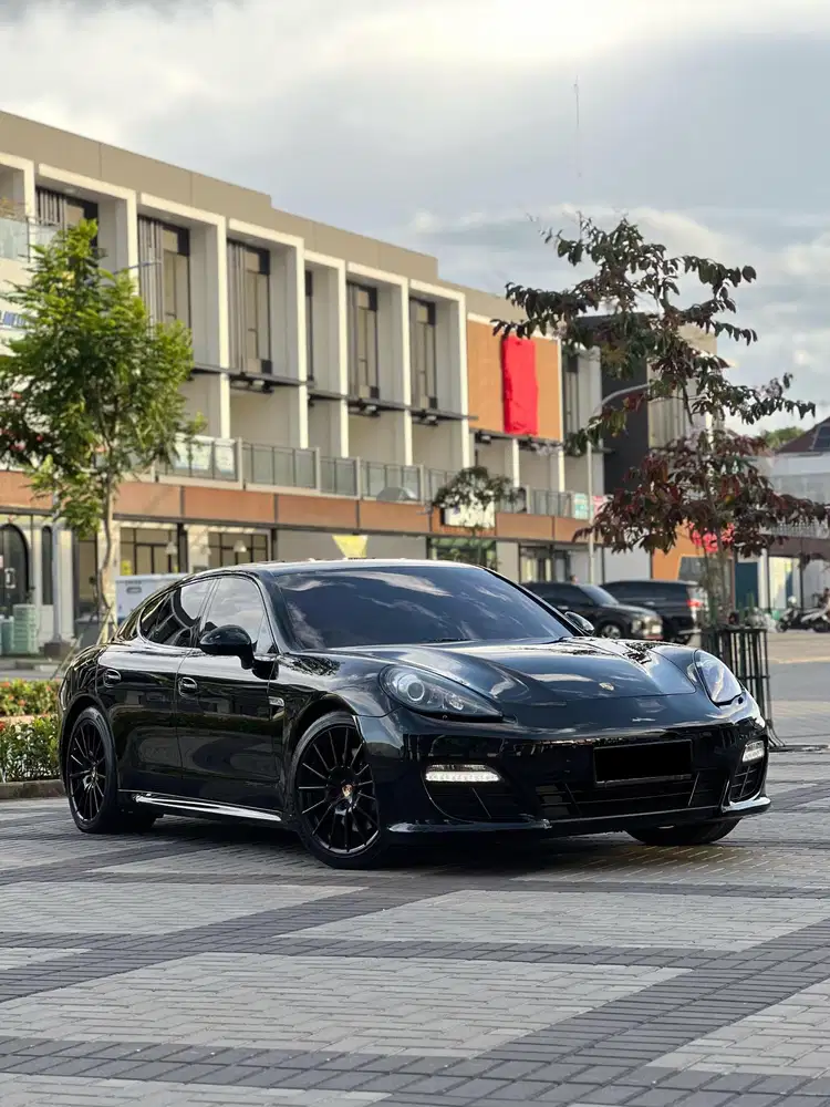 PORSCHE PANAMERA 3.6L V6 2013