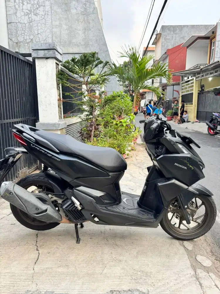 VARIO 160 CC ABS BLACK MATTE
