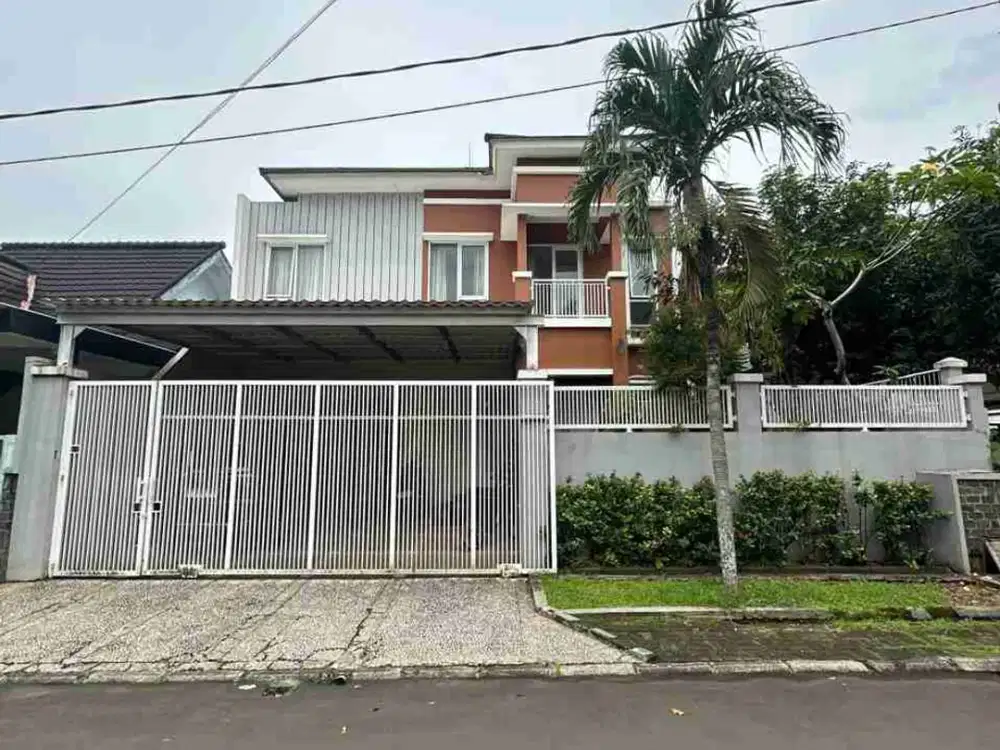 DIJUAL RUMAH HOEK SIAP HUNI DI ANGGREK LOKA BSD CITY