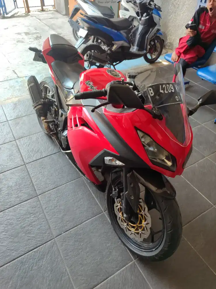 Kawasaki Ninja FI 2012