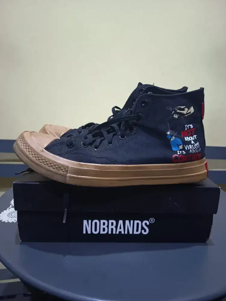 Sepatu Nobrand high Black Gum size 45