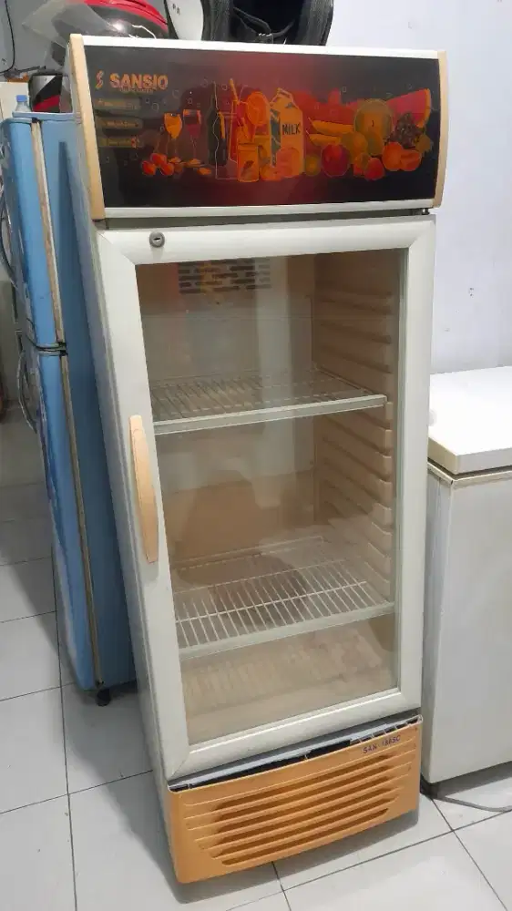 Showcase Sansio 3 Rak . Second . Bergaransi