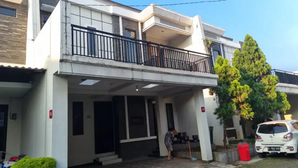 Dijual rumah second dalam cluster dipoltangan