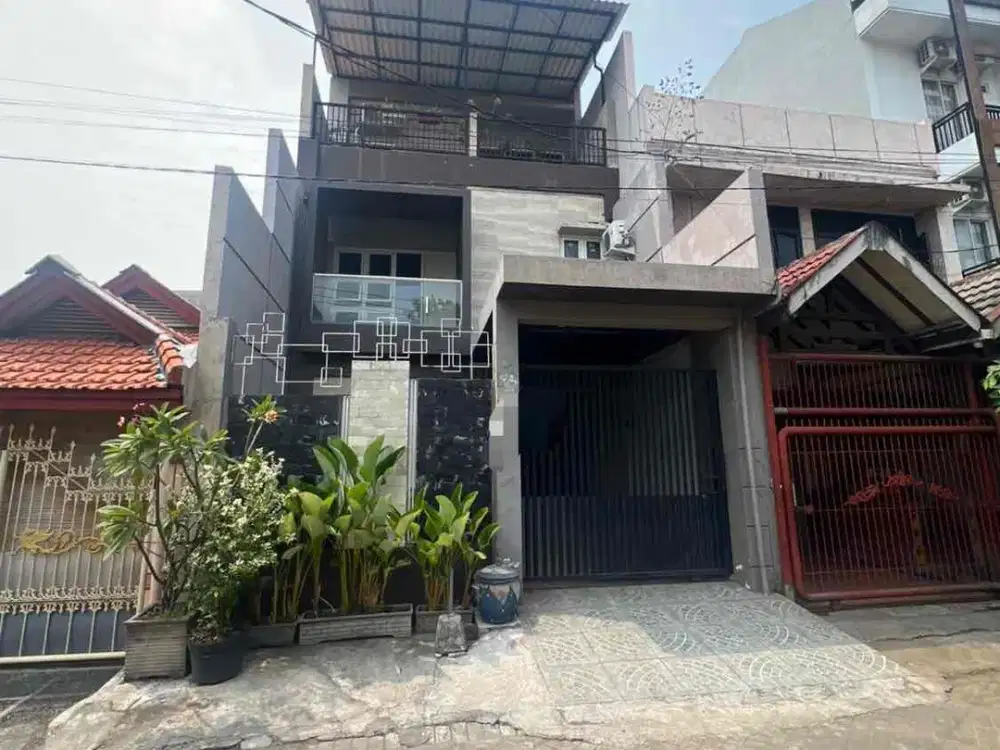 Rumah Dukuh Kupang Barat