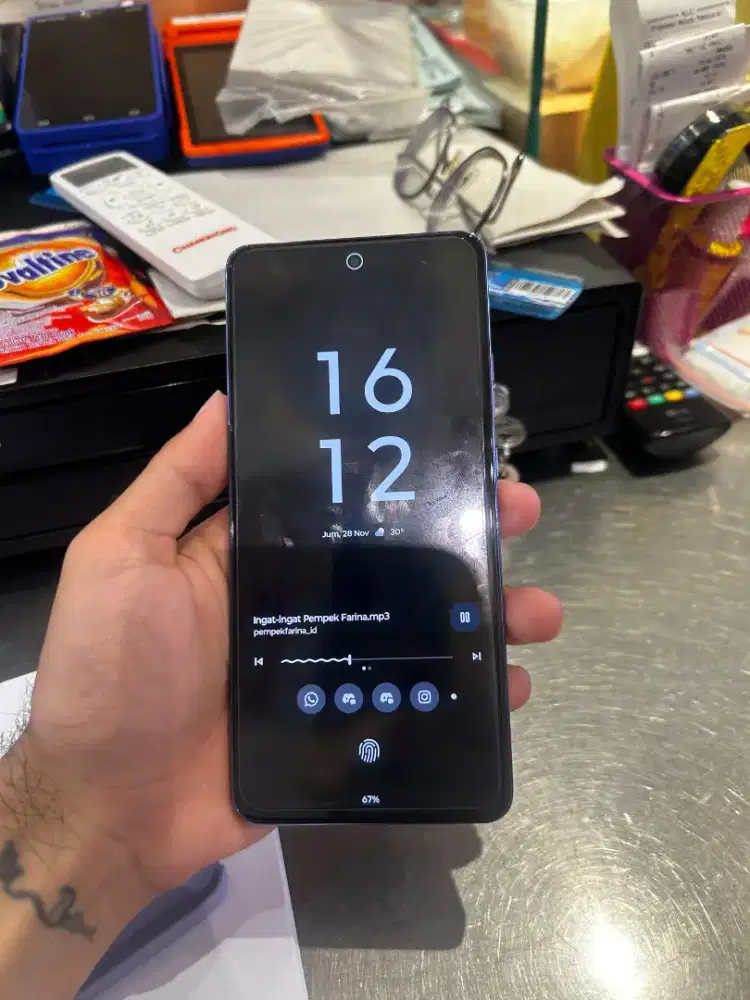 For Sale: Motorola G86 Purple 8/256 GB. LIKE NEW!