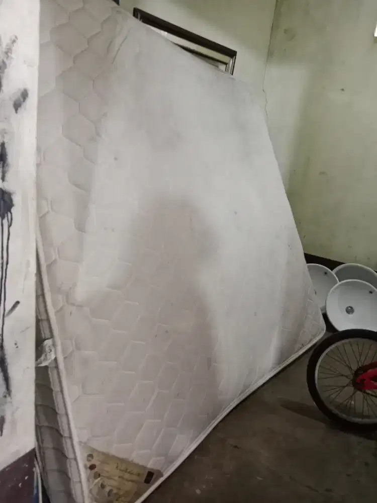 Springbed revor 180×200 bekas empuk