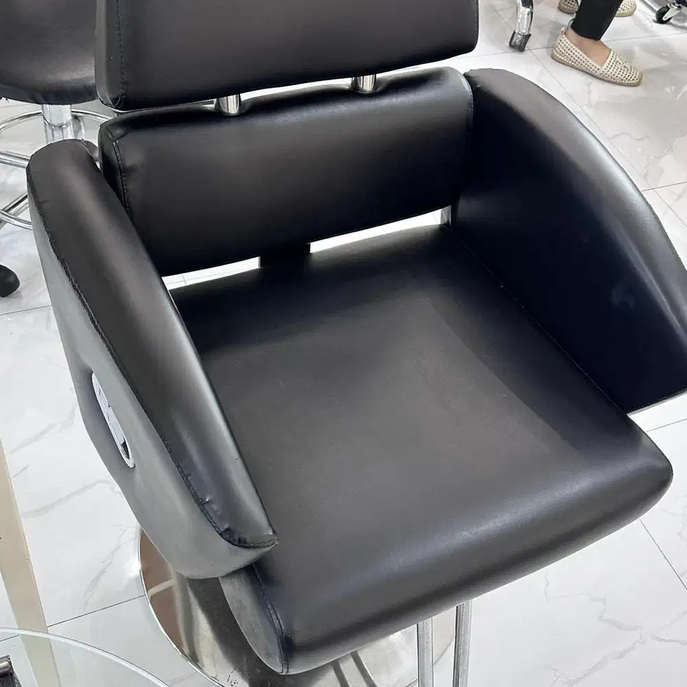 Kursi Salon Hidrolik