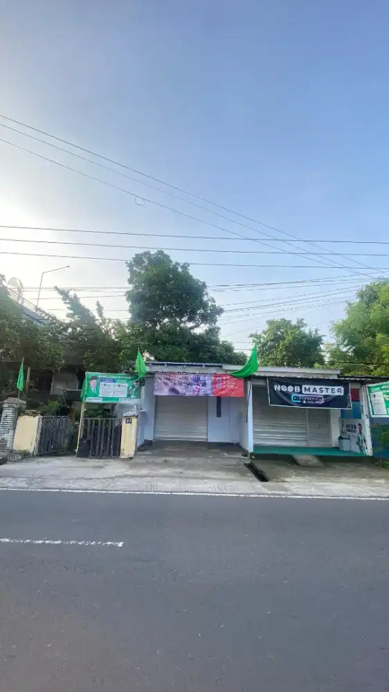 Dijula tanah dan rumah toko