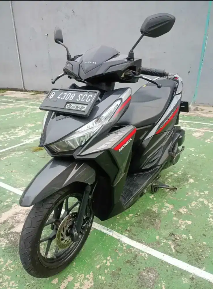 Honda Vario LED OLD 2017 . 125 lengkap