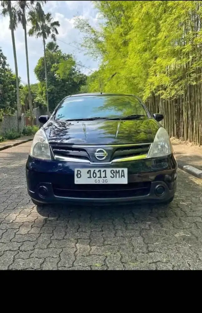 Nissan Grand livina 2011 Bensin
