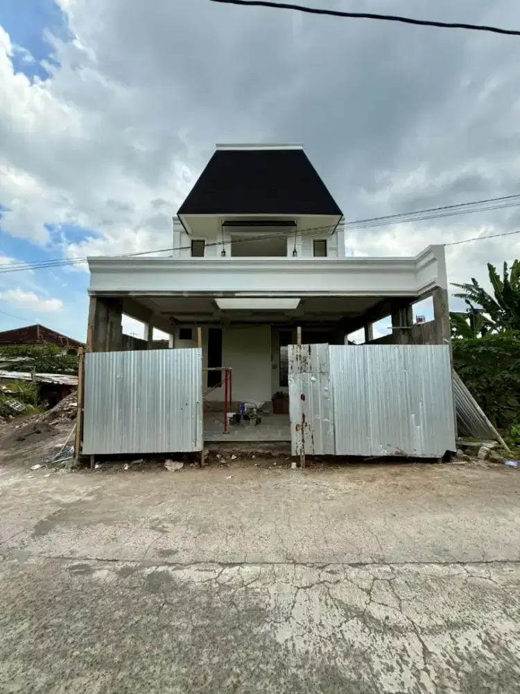 Rumah Mewah Full Furnish Design American Classic dekat Sekolah GIS