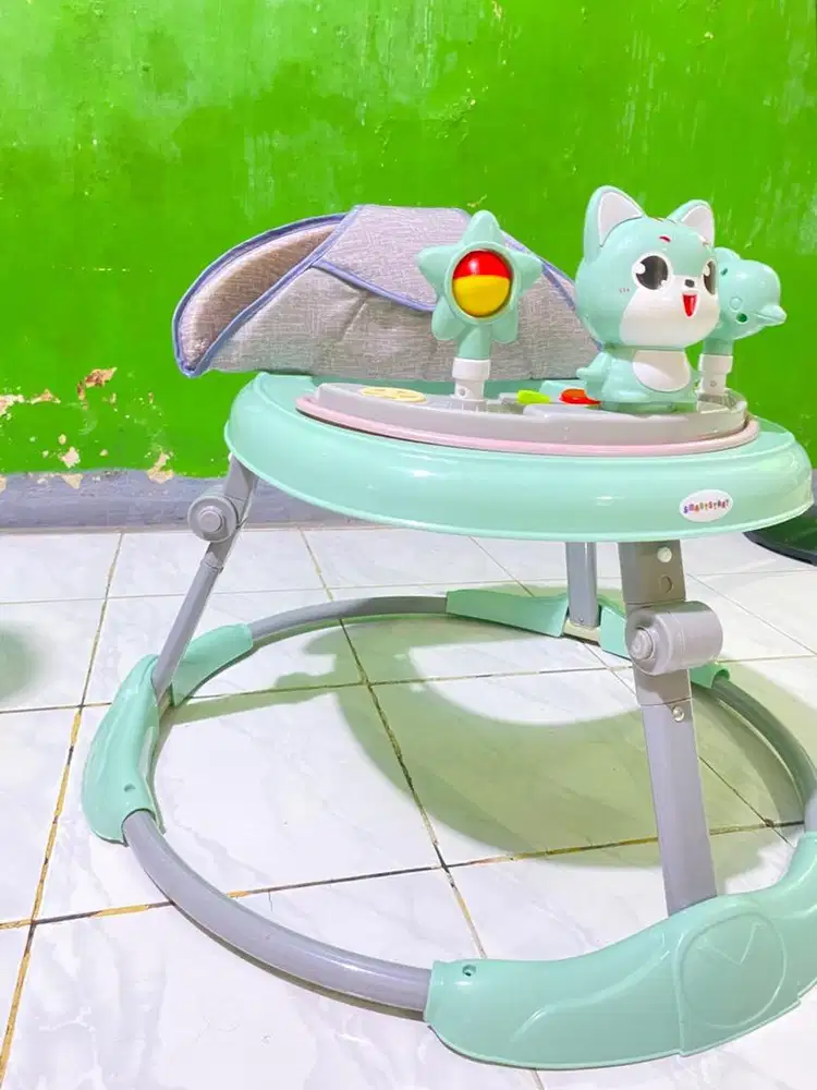 Mainan anak baby walker