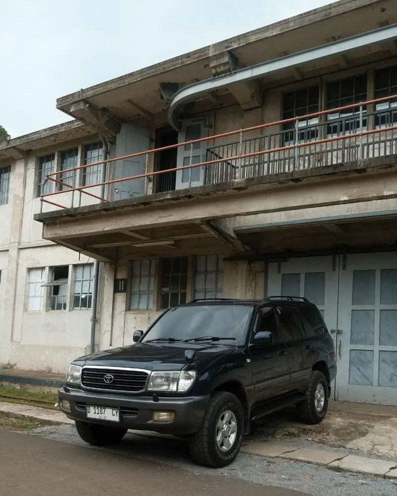 Toyota Land Cruiser VX101 Limited 4.2L CBU Japan