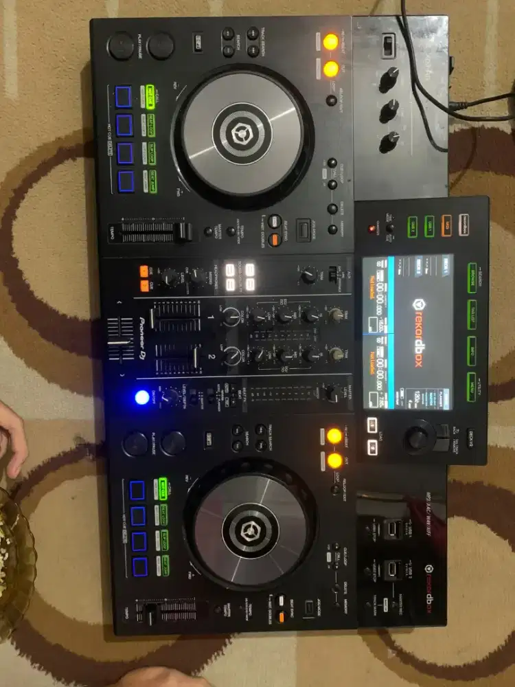 PIONEER XDJ RR INCLUDE BOX