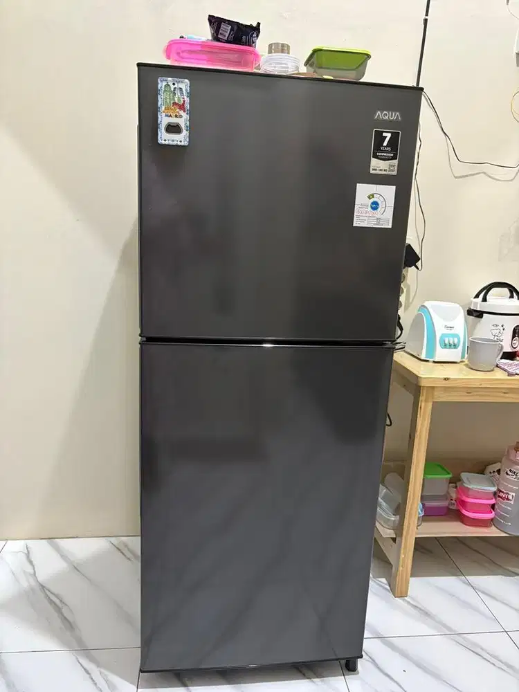 Kulkas AQUA, second like New