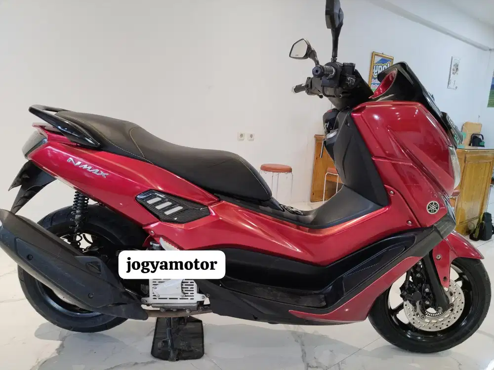(C) YAMAHA NMAX 155 TAHUN 2015