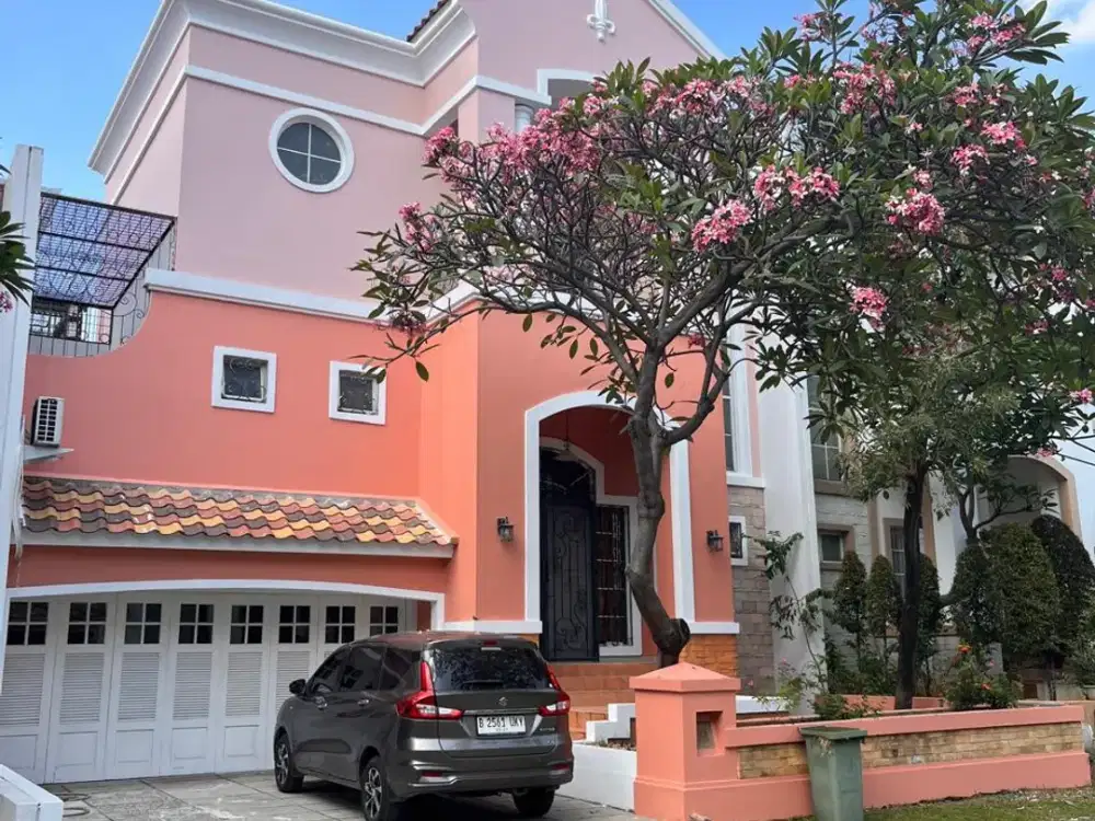 Disewa Rumah PIK Uk 300m² at Jakarta Utara