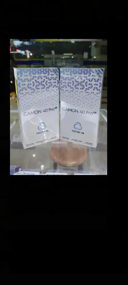 Tecno camon 40 pro 5G garansi resmi