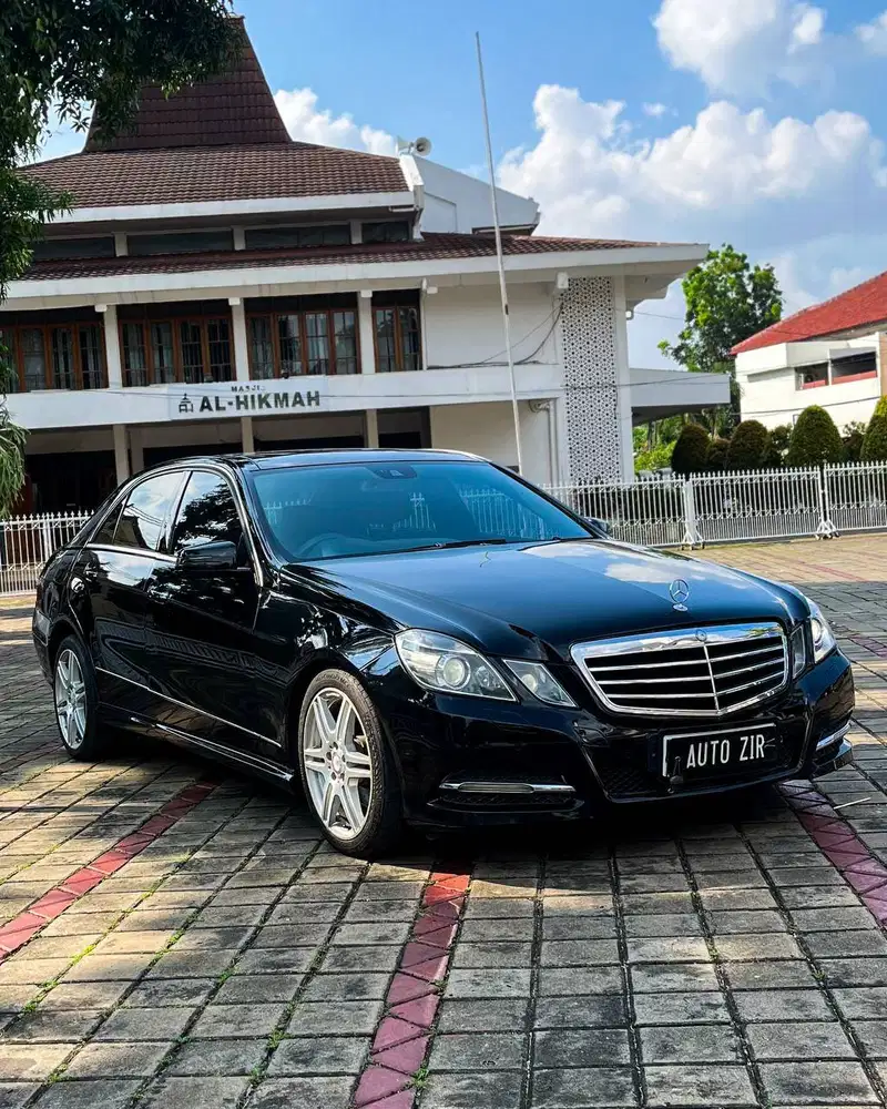 Mercedes Benz E300 AVG AMG Hitam 2013 Antik Simpanan Low KM Tdp Murmer