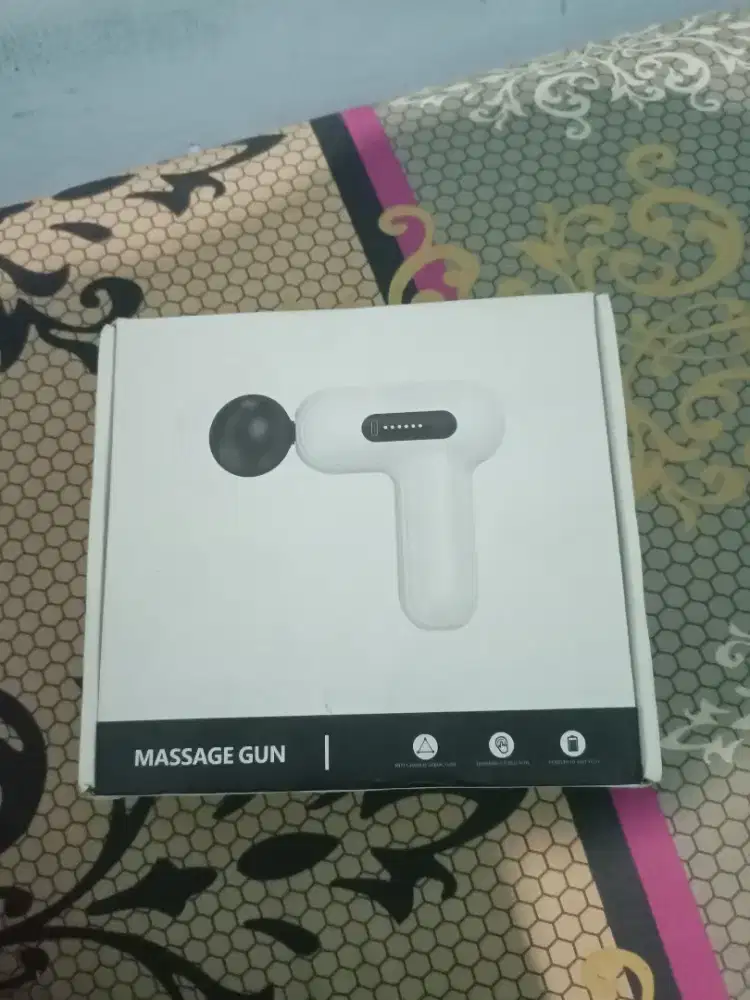 Di jual massage gun / alat pijet elektrik merek  KONKO