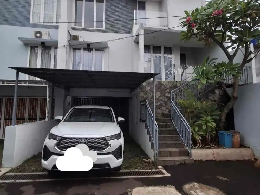 Rumah dalam Town House di Cilandak Timur dekat ke Tol TB simatupang Murah