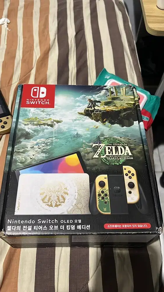 Nintendo switch OLED : Zelda the tear of kingdom