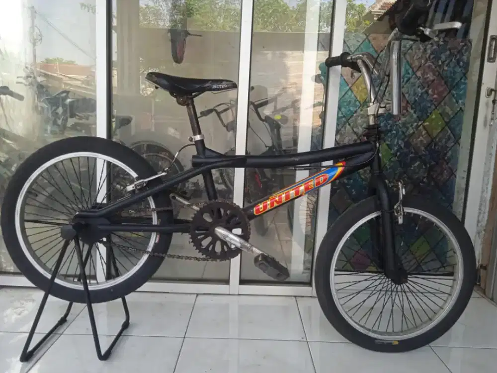 Sepeda anak Bmx freestyle united rotor asli
