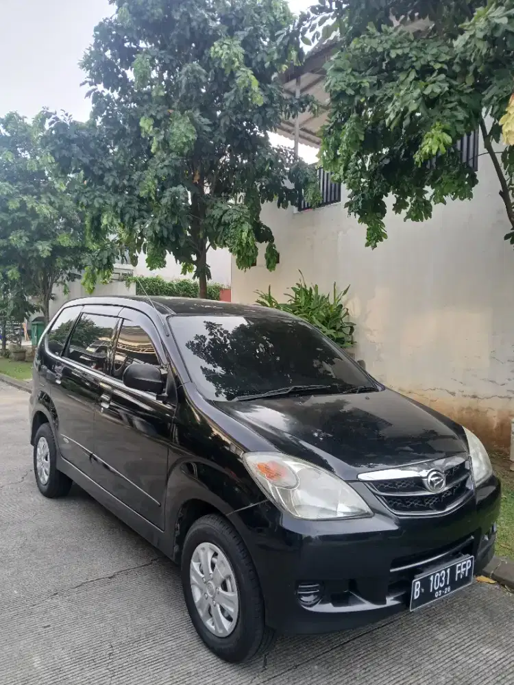 Daihatsu Xenia Li MT 2011