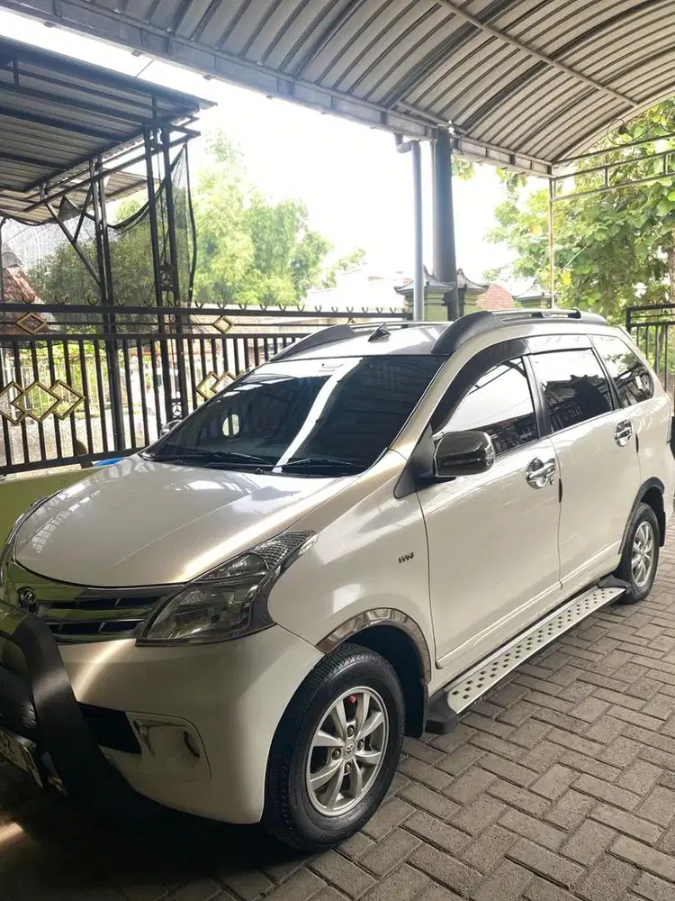 Jual murah Mobil Avanza Istimewah