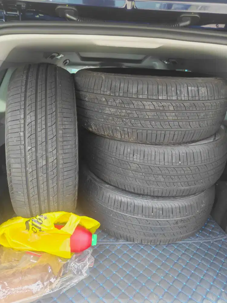 Ban second merk Giti Comford F50 R18- 235/55