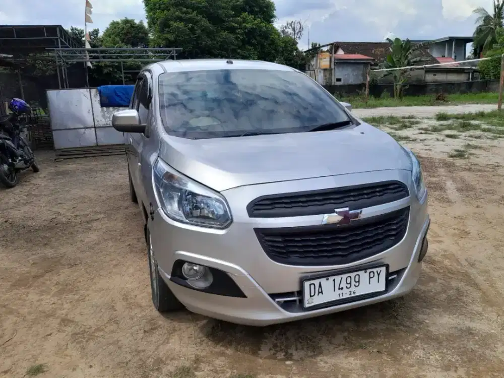CHEVROLET SPIN 1.2 LT