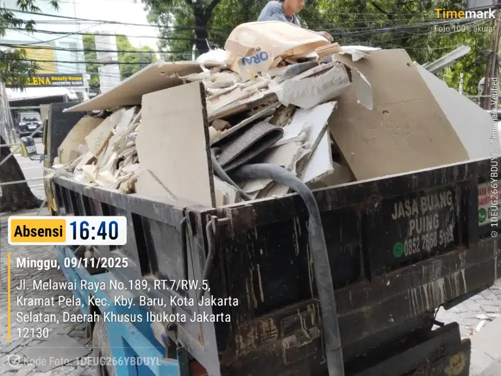 Jasa buang puing dan sampah proyek