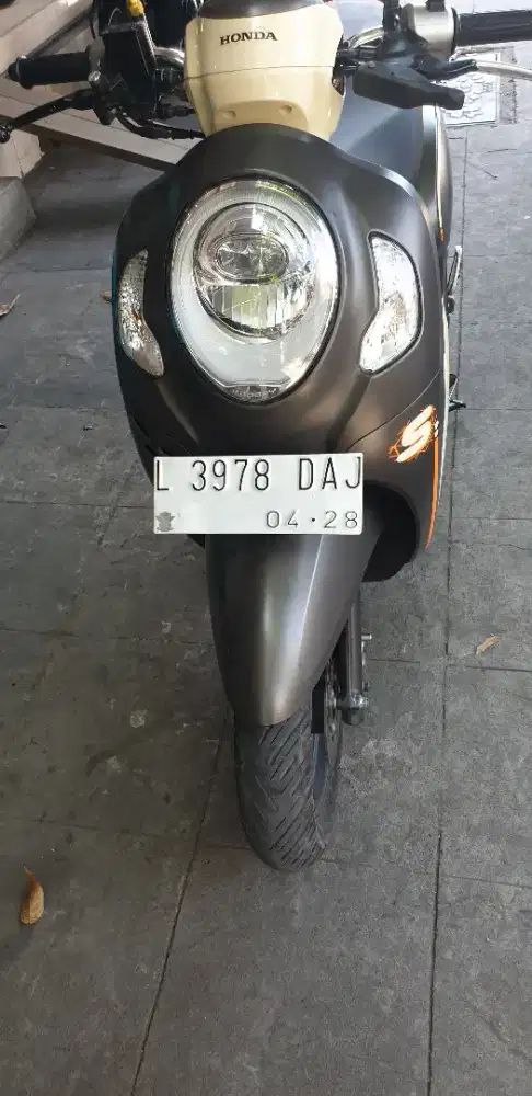 Scoopy Fhasion th 2023 mewah km 14rb pjk baru