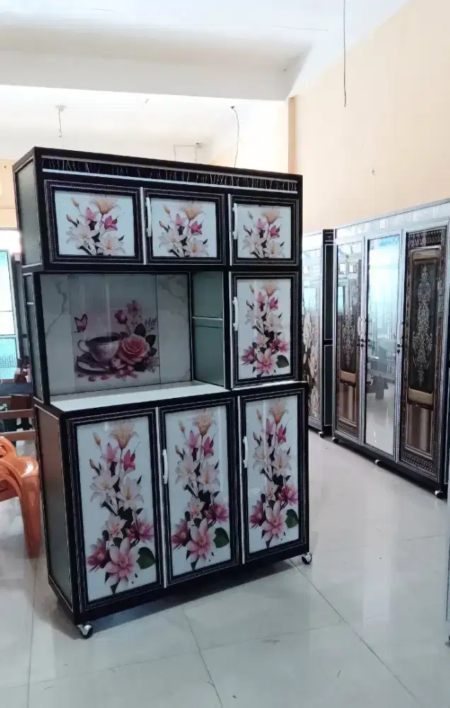 Lemari oiring almanium 3 pintu