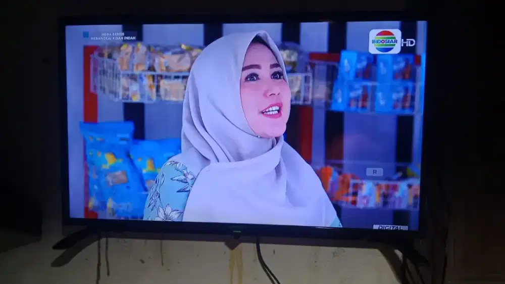 LED DIGITAL SHARP 32 inch