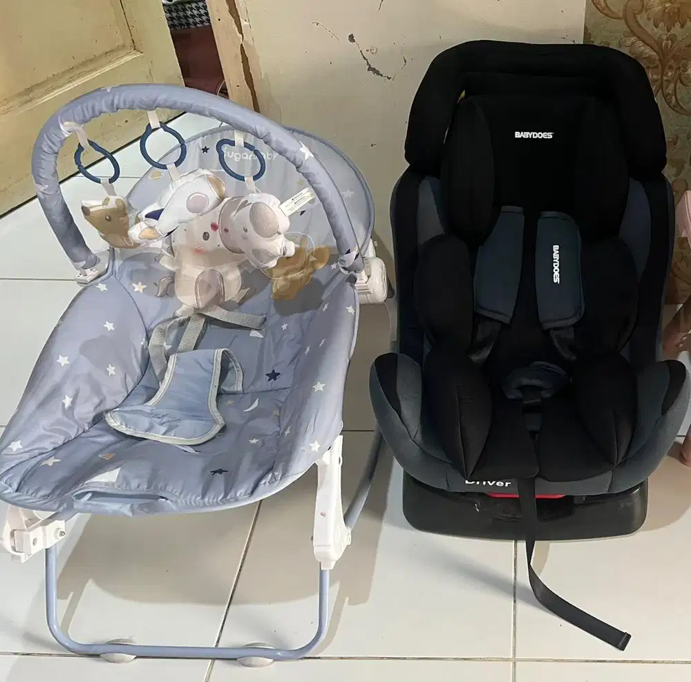 Carseat , dan bouncer