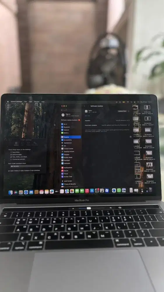 Macbook Pro 2019 touchbar bekas/second  *masih bisa nego