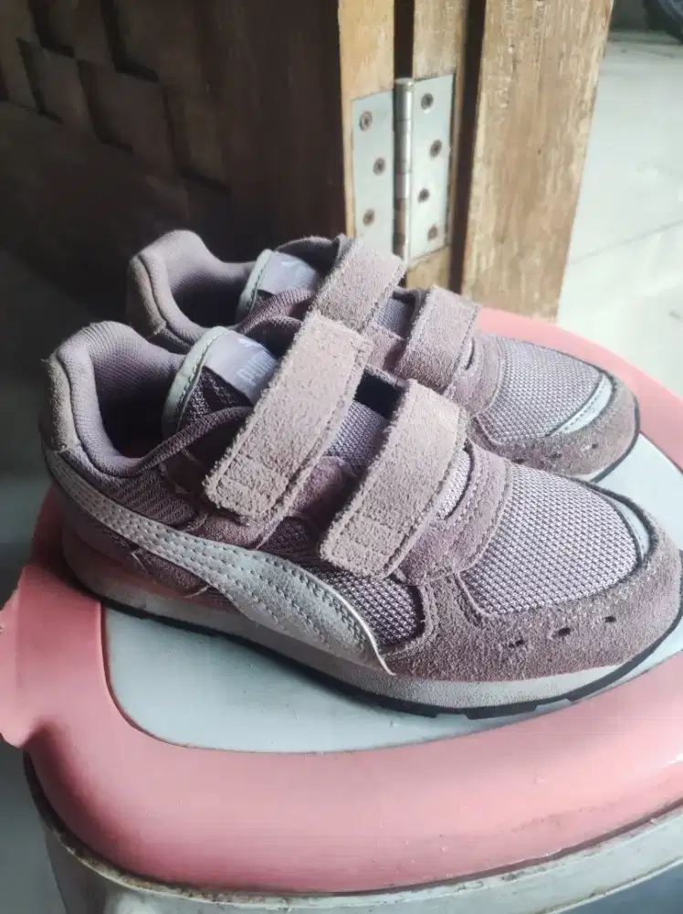 Sepatu size 29 .. 30...31..40