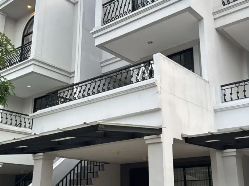 Disewa Rumah Furnish Golf Island PIK at Jakarta Utara