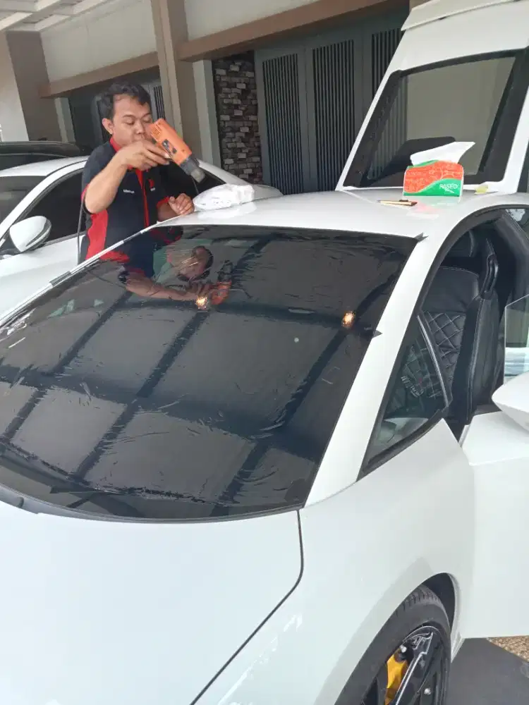 Toko khusus pasang kaca film mobil di jamin rapi